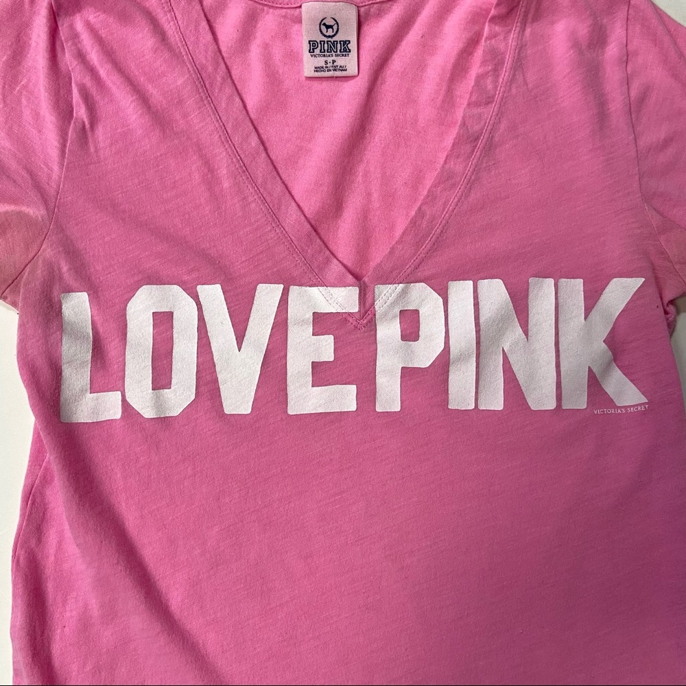 Victoria’s Secret Pink V-neck T-shirt - Picture 3 of 4
